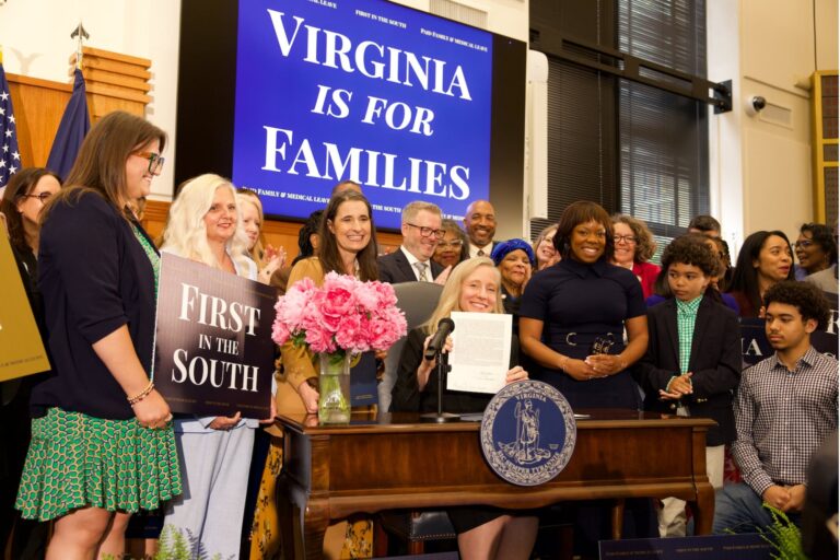 Ya es oficial: Virginia aprueba licencia familiar paga y beneficiará a millones de trabajadores