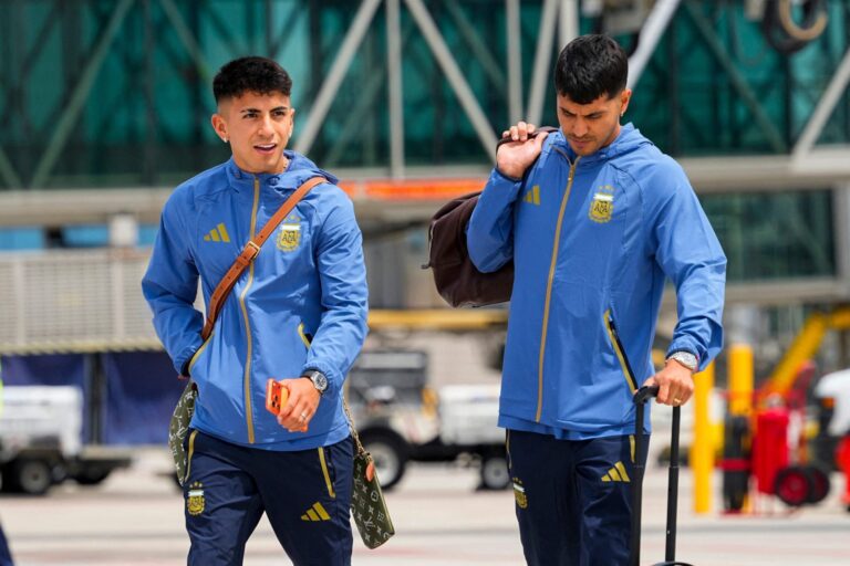 La emotiva despedida de Exequiel Palacios con su familia antes de viajar con la selección argentina al Mundial