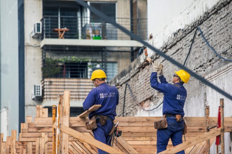 Así está la tabla de precios de la construcción en junio 2026
