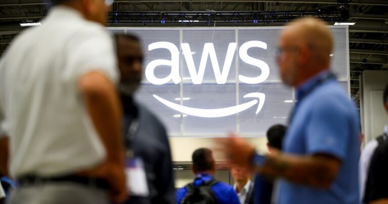 El jefe de seguridad de Amazon advierte: “Los agentes y modelos de IA son geniales: no confíen en ellos”