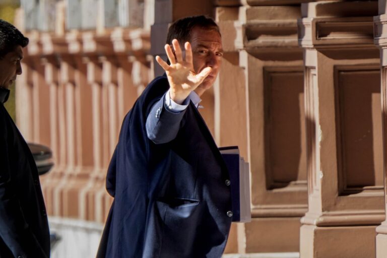 Diego Santilli recibe a Maximiliano Pullaro en plena búsqueda de apoyos para la reforma electoral