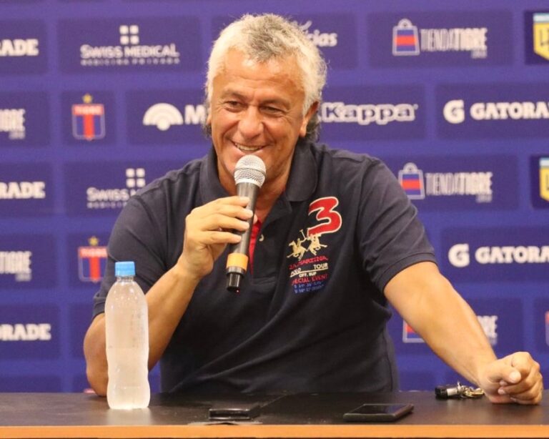 El comentario de Pipo Gorosito a Gary Neville tras las críticas al Cuti Romero y Lisandro Martínez