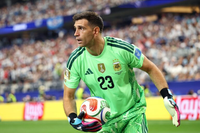 ¿Sigue en la selección argentina?: El comunicado completo del Dibu Martínez tras la derrota de la Argentina vs. España