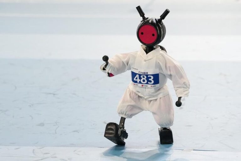 Beijing Se Prepara para los Juegos Mundiales de Robots Humanoides con Más de 2.000 Prototipos