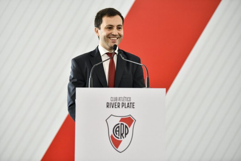 Di Carlo Rompe el Silencio: Expectativa por su Anuncio en la Semana Crucial de River