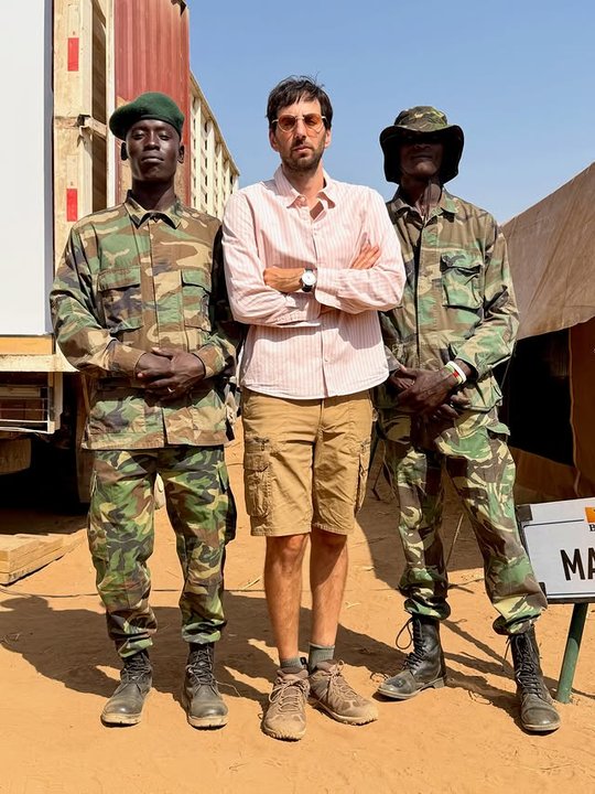 Santiago Korovsky Concluye Filmación en África: Entre Fauna Salvaje y Anecdotario Militar
