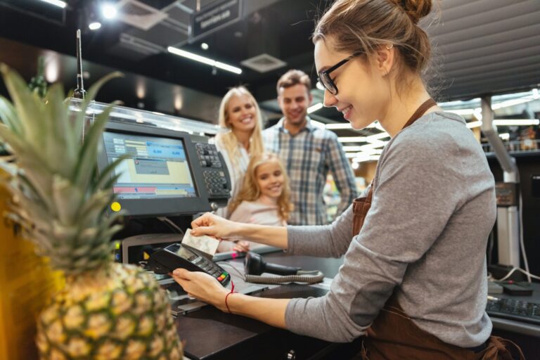 Aumento Salarial para Empleados de Comercio: Detalles Clave de la Nueva Paritaria