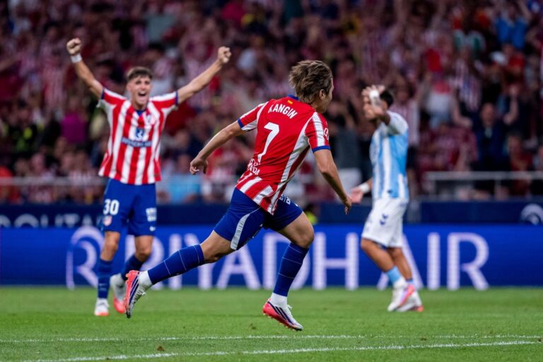 Atlético de Madrid inicia la Liga con un sólido triunfo ante Málaga