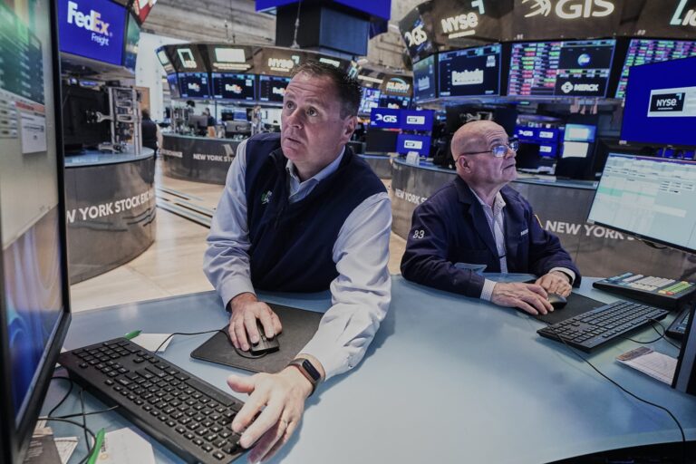 Salesforce sorprende a Wall Street con un salto del 22% en sus acciones