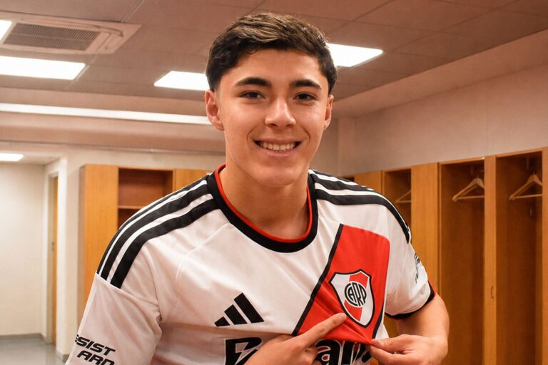 River Plate: La Búsqueda de Soluciones en el Mediocampo a Pocos Días de un Crucial Encuentro