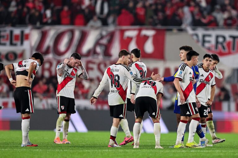 Crisis en River: La Paciencia se Agota entre Silbidos y Derrotas