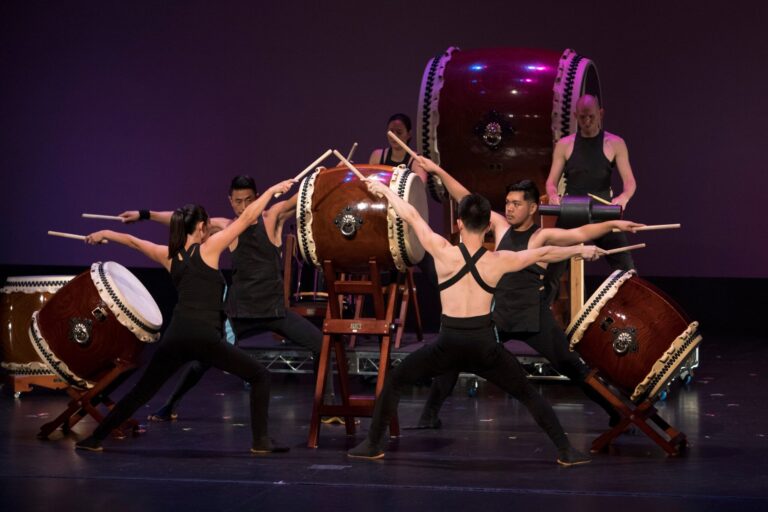 Kyōwa: Un Viaje Musical de Tambores Gigantes en Buenos Aires