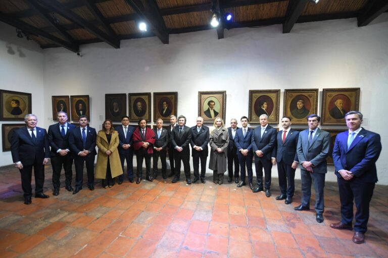 Provincias Argentinas se Preparan para Desdoblar sus Comicios: ¿Qué Implica para el Futuro Electoral?