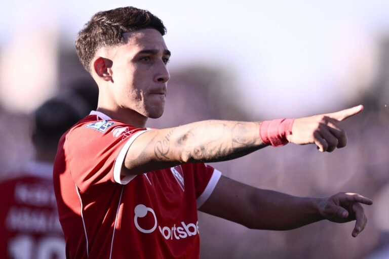 Unión e Independiente se enfrentan en un duelo clave del Torneo Clausura