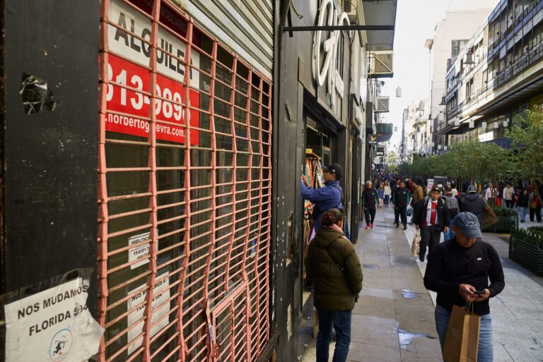Argentina enfrenta un 82% de probabilidad de recesión, según la Universidad Di Tella