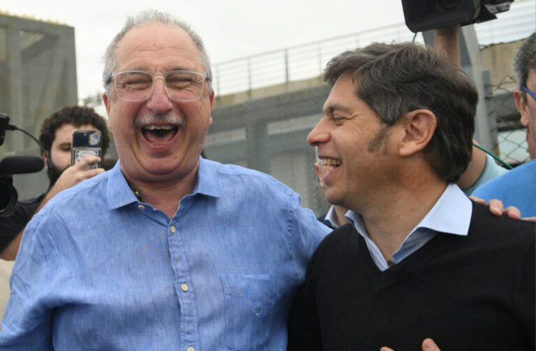 Kicillof Asegura que Milei Busca Eliminar las PASO por Temor a Desafíos Internos