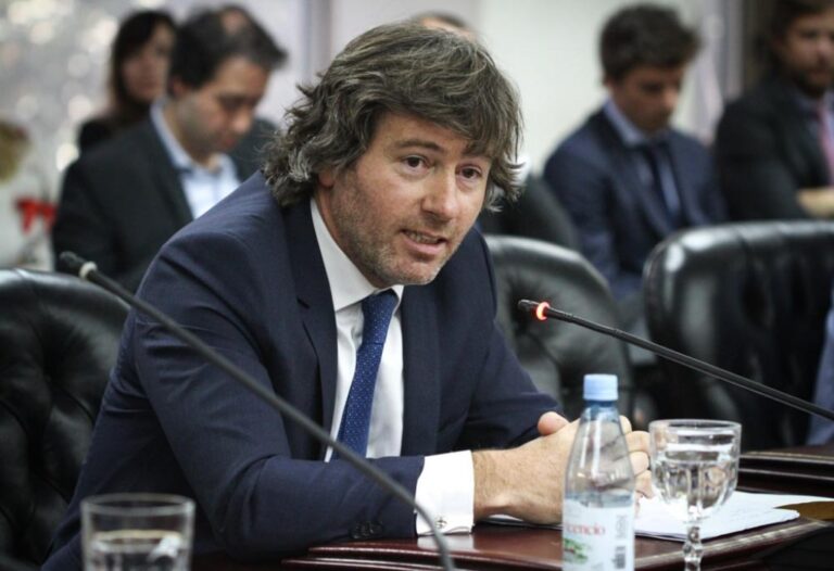 El Gobierno Argentino Presenta Plan de Reorganización de la Justicia Federal